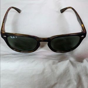 Ray-Ban – 49mm Polarized Wayfarer Sunglasses